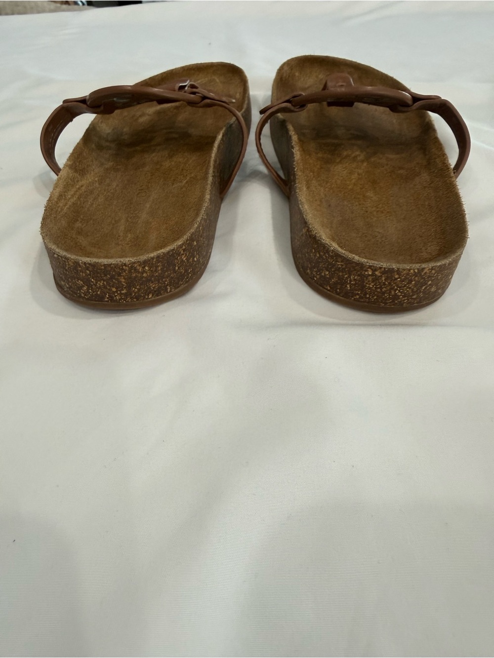 Tory Burch Miller Leather Cloud Signature Logo Comfortable Thong Sandals. 8 - Picture 5 of 6